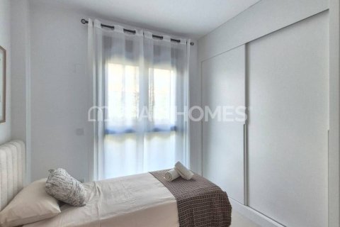 Apartment for sale in Fuengirola, Malaga, Spain 3 bedrooms, 92 sq.m. No. 120614 - photo 13