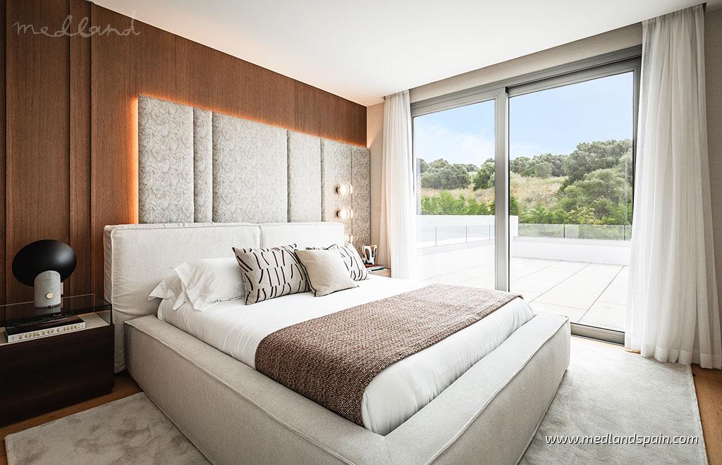 Villa à Estepona, Malaga, Espagne 5 chambres, 628 m2 No. 129185