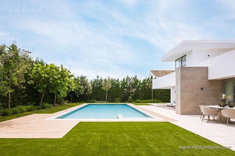 Villa zum Verkauf Estepona, Malaga, Spanien 5 Schlafzimmer, 628 m2 Nr. 129185 - Foto 2