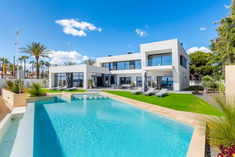 Villa for sale Cabo Roig, Alicante, Spain 6 bedrooms, 479 sq.m. No. 125930 - photo 6