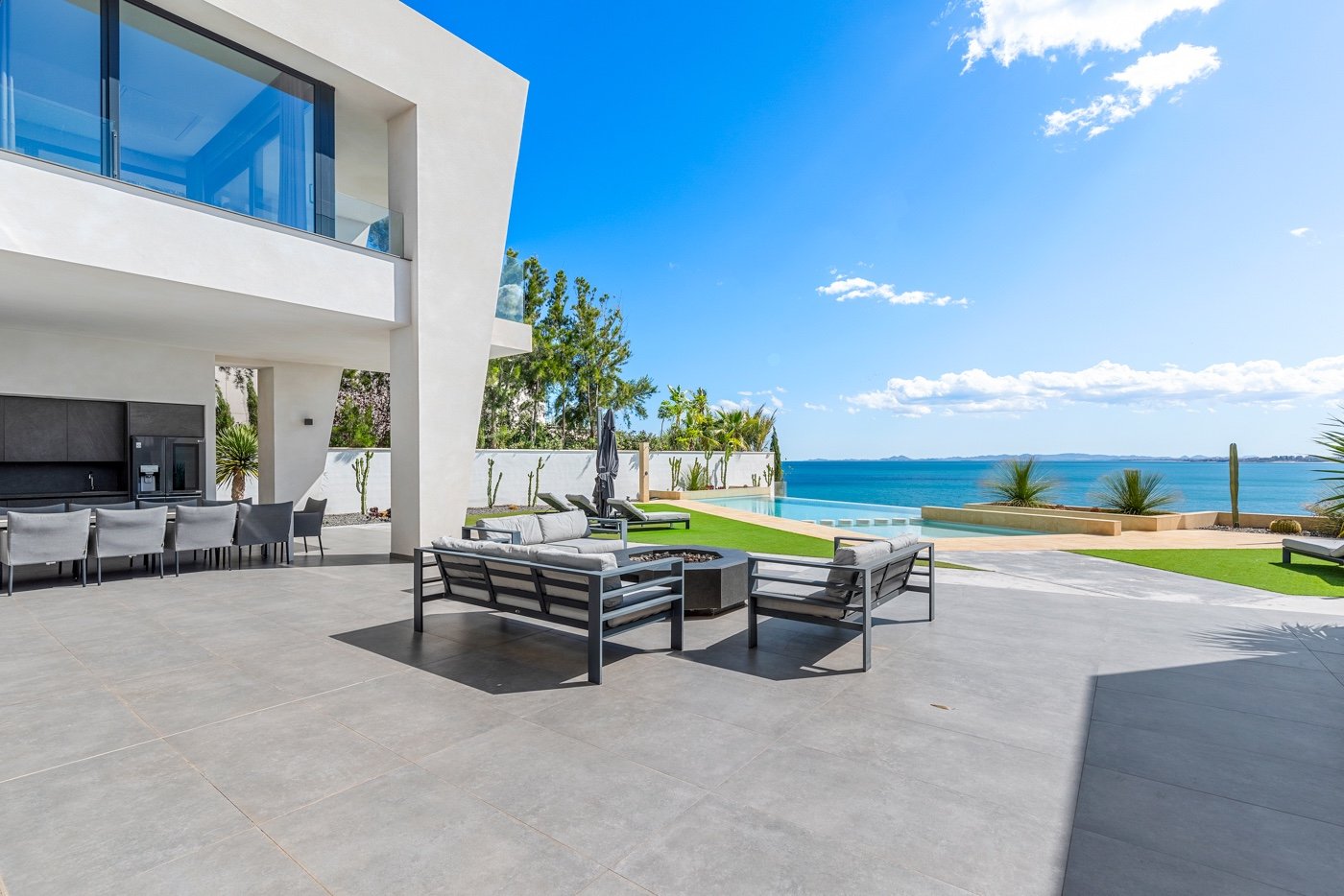 Villa en Cabo Roig, Alicante, España 6 dormitorios, 479 m2 No. 125930