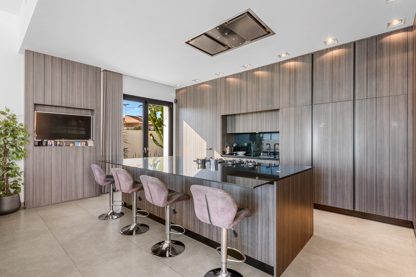 Villa en Cabo Roig, Alicante, España 6 dormitorios, 479 m2 No. 125930