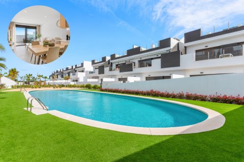 Apartment for sale Los Balcones, Alicante, Spain 3 bedrooms,  No. 125929 - photo 1