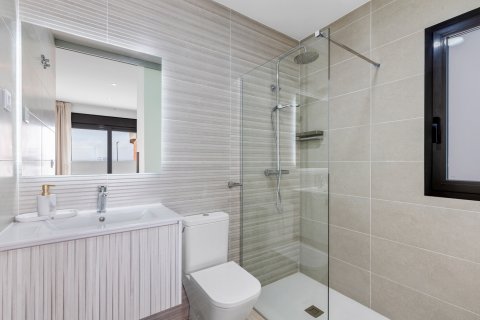 Apartment for sale Los Balcones, Alicante, Spain 3 bedrooms,  No. 125929 - photo 21