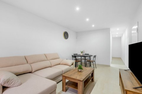 Apartment for sale Los Balcones, Alicante, Spain 3 bedrooms,  No. 125929 - photo 30