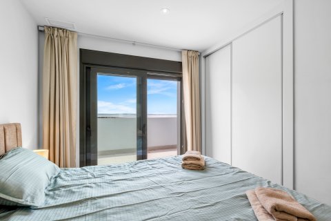 Apartment for sale Los Balcones, Alicante, Spain 3 bedrooms,  No. 125929 - photo 19