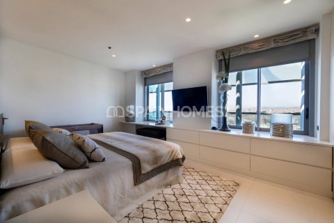 Продажа квартиры в Барселона, Испания 2 спальни, 142м2 №122480 - фото 18