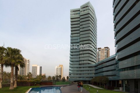 Продажа квартиры в Барселона, Испания 2 спальни, 142м2 №122480 - фото 6