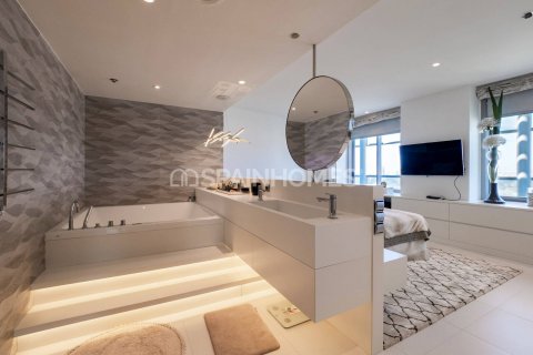 Продажа квартиры в Барселона, Испания 2 спальни, 142м2 №122480 - фото 17