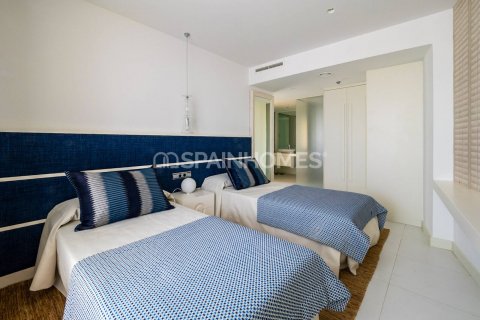 Продажа квартиры в Барселона, Испания 2 спальни, 142м2 №122480 - фото 16