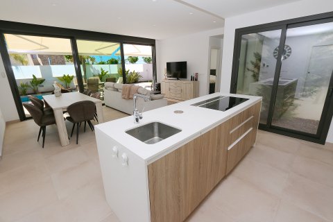 Продажа виллы Пилар де ла Орадада, Аликанте, Испания 3 спальни, 106м2 №125290 - фото 10