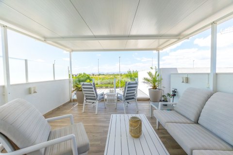 Villa for sale Daya Nueva, Alicante, Spain 2 bedrooms,  No. 125293 - photo 18