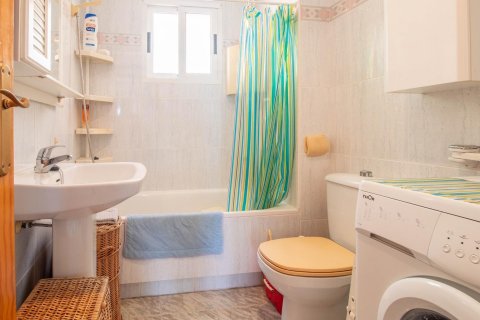 Penthäuser zum Verkauf Torrevieja, Alicante, Spanien 2 Schlafzimmer, 69 m2 Nr. 128665 - Foto 14