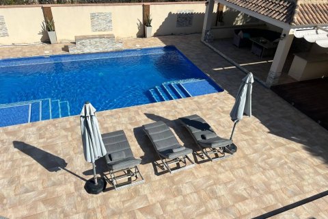 Villa à vendre Torrevieja, Alicante, Espagne, 6 chambres, 344 m2 No. 128663 - photo 18