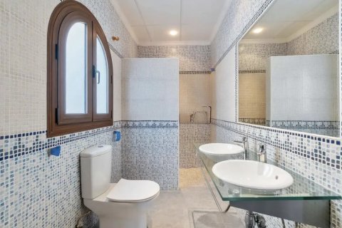 Villa zum Verkauf La Zenia, Alicante, Spanien 4 Schlafzimmer,  Nr. 125909 - Foto 30