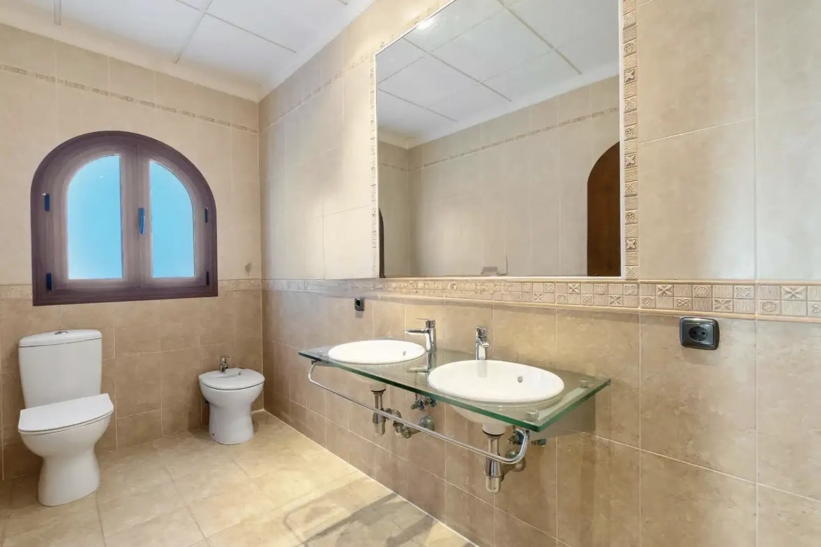 Villa à La Zenia, Alicante, Espagne 4 chambres, 400 m2 No. 125909