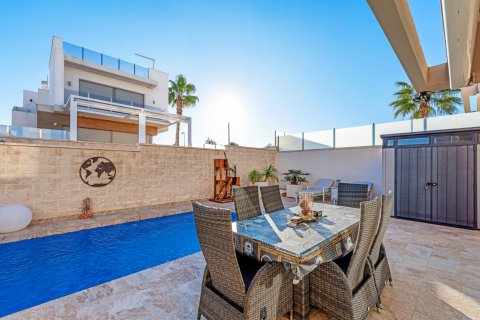 Villa à vendre Villamartin, Alicante, Espagne, 3 chambres, 155 m2 No. 125915 - photo 2