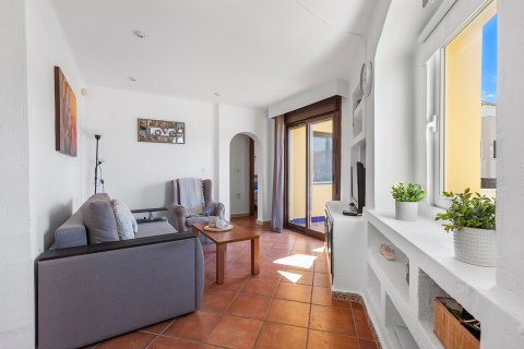 Apartamento en venta Torrevieja, Alicante, España 2 dormitorios, 65 m2 No. 129321 - foto 6