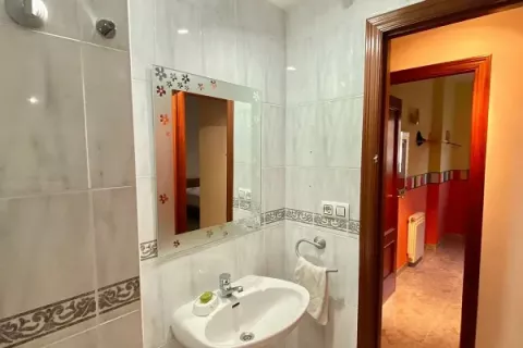 Apartment for sale Lloret de Mar, Girona, Spain 2 bedrooms, 70 sq.m. No. 130329 - photo 12