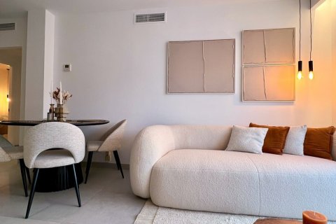 Bliźniak Nueva Andalucia, Malaga, Hiszpania 3 sypialnie, 137 mkw. nr 127506 – zdjęcie 8