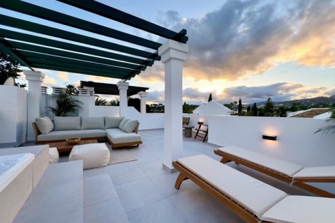 Bliźniak Nueva Andalucia, Malaga, Hiszpania 3 sypialnie, 137 mkw. nr 127506 – zdjęcie 11