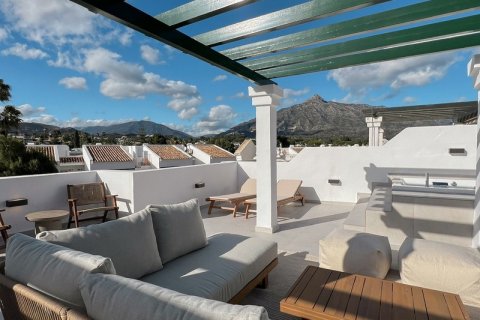 Bliźniak Nueva Andalucia, Malaga, Hiszpania 3 sypialnie, 137 mkw. nr 127506 – zdjęcie 17