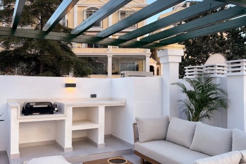 Bliźniak Nueva Andalucia, Malaga, Hiszpania 3 sypialnie, 137 mkw. nr 127506 – zdjęcie 24