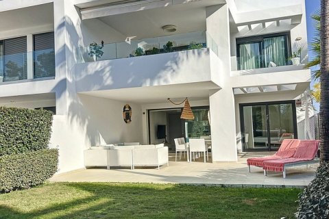 Apartment for sale Badajoz, Spain 3 bedrooms, 140 sq.m. No. 127504 - photo 1