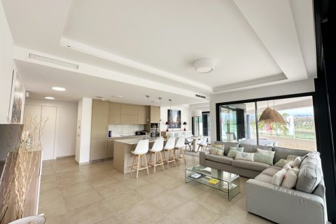 Wohnung zum Verkauf Estepona, Malaga, Spanien 3 Schlafzimmer, 159 m2 Nr. 127502 - Foto 7