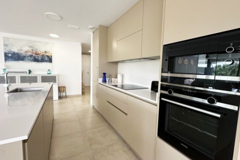 Wohnung zum Verkauf Estepona, Malaga, Spanien 3 Schlafzimmer, 159 m2 Nr. 127502 - Foto 12