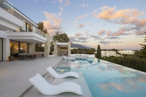 Māja pārdošanā La Quinta, Malaga, Spānijā 5 istabas, 605 m2 Nr. 127508 - attēls 3