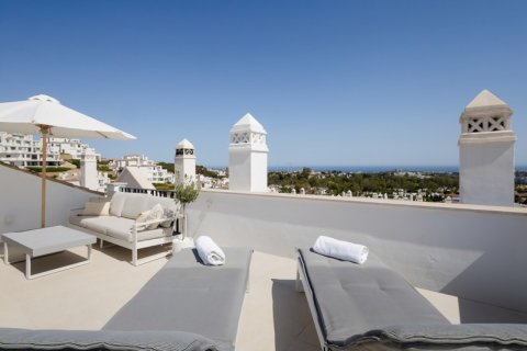 Duplex zum Verkauf Nueva Andalucia, Malaga, Spanien 3 Schlafzimmer, 119 m2 Nr. 127503 - Foto 2