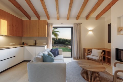 Finca for rent Ses Salines, Mallorca, Spain 6 bedrooms, 543 sq.m. No. 130983 - photo 12