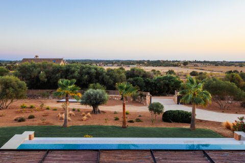Finca for rent Ses Salines, Mallorca, Spain 6 bedrooms, 543 sq.m. No. 130983 - photo 16