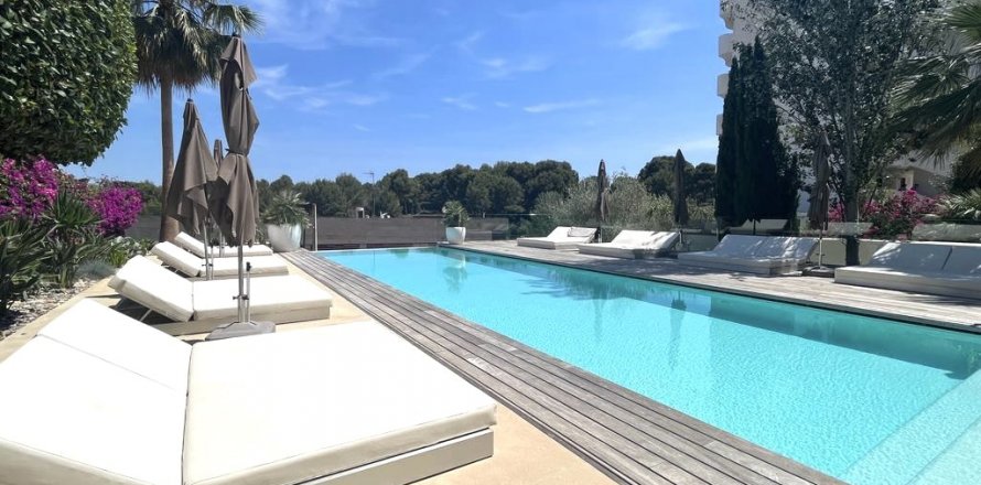 Apartment Cala Mayor, Mallorca, Spain 3 bedrooms, 110 sq.m. No. 130984