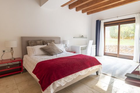 Villa for rent Santa Ponsa, Mallorca, Spain 5 bedrooms, 694 sq.m. No. 130985 - photo 22