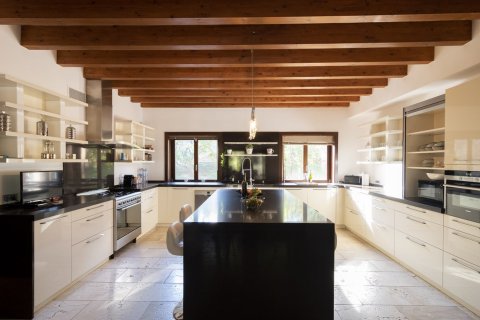 Villa for rent Santa Ponsa, Mallorca, Spain 5 bedrooms, 694 sq.m. No. 130985 - photo 5