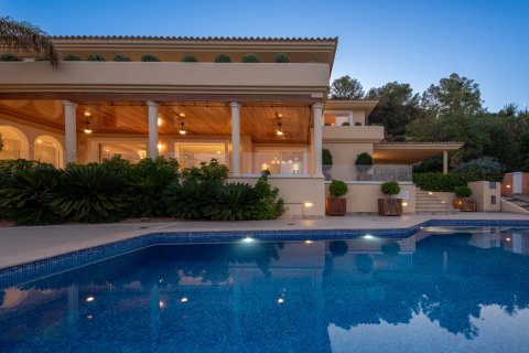 Villa for sale Son Vida, Mallorca, Spain 4 bedrooms, 598 sq.m. No. 130988 - photo 2