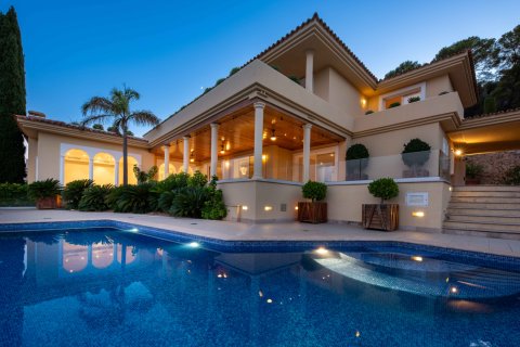 Villa for sale Son Vida, Mallorca, Spain 4 bedrooms, 598 sq.m. No. 130988 - photo 1