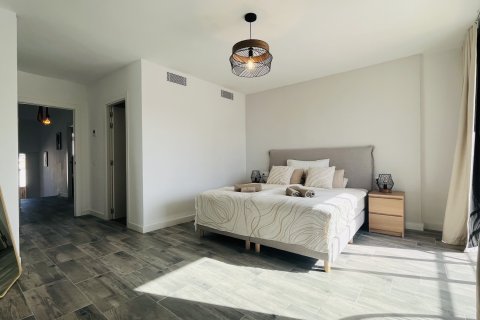 Apartment for rent Palma de Majorca, Mallorca, Spain 2 bedrooms, 110 sq.m. No. 130987 - photo 8