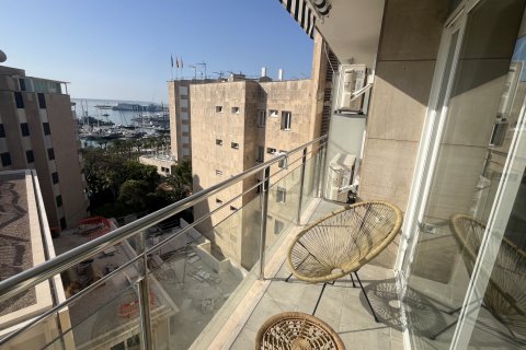 Apartment for rent Palma de Majorca, Mallorca, Spain 2 bedrooms, 110 sq.m. No. 130987 - photo 1