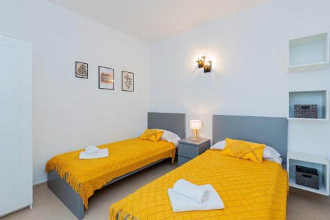 Dzīvoklis pārdošanā Villajoyosa, Alicante, Spānijā 100 m2 Nr. 130582 - attēls 12