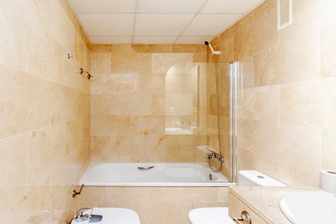 Dzīvoklis pārdošanā Villajoyosa, Alicante, Spānijā 100 m2 Nr. 130582 - attēls 24