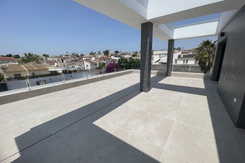 Villa zum Verkauf Ciudad Quesada, Alicante, Spanien 3 Schlafzimmer, 280 m2 Nr. 129291 - Foto 25