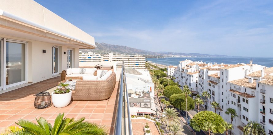 Attico Marbella, Malaga, Spagna 3 camere da letto, 296 mq. N° 127617