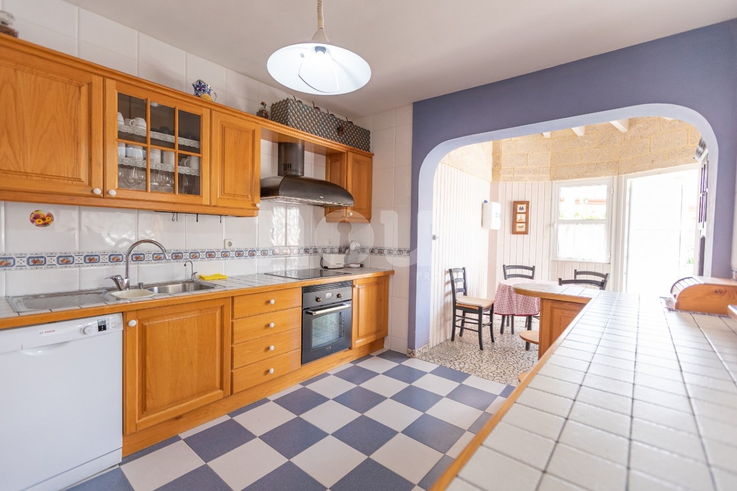 Villa a Adeje, Tenerife, Spagna 3 camere da letto, 212 mq. N° 127611