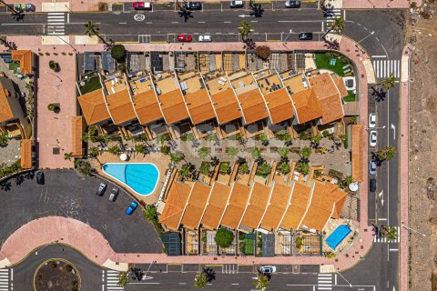 Dvīņu māja pārdošanā Adeje, Tenerife, Spānijā 3 istabas, 132 m2 Nr. 127615 - attēls 6