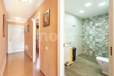 Dvīņu māja pārdošanā Adeje, Tenerife, Spānijā 3 istabas, 132 m2 Nr. 127615 - attēls 22