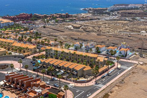 Dvīņu māja pārdošanā Adeje, Tenerife, Spānijā 3 istabas, 132 m2 Nr. 127615 - attēls 13