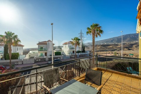 Dvīņu māja pārdošanā Adeje, Tenerife, Spānijā 3 istabas, 132 m2 Nr. 127615 - attēls 2